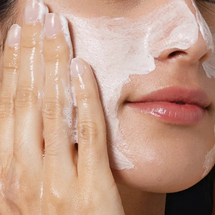 The Cleansing Expert Rutina Renovadora: Espuma 365 + Tónico Hidratante